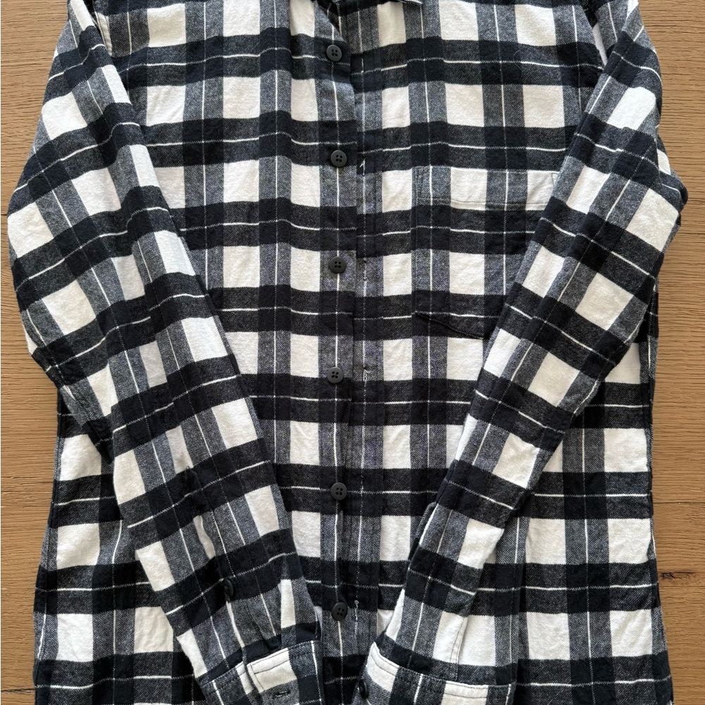 Classic Black and White Checkered Men's Shirt